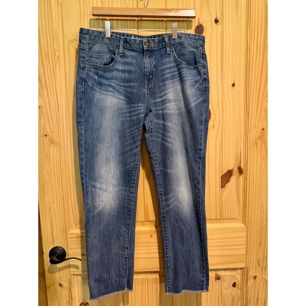 Mossimo Denim Womens Boyfriend Crop Jeans Medium Wash Raw Hem Size 10 Stretch